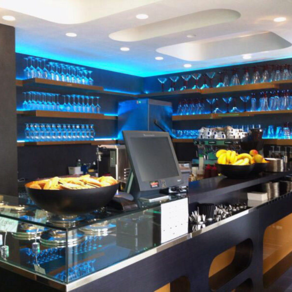 Restaurant self service