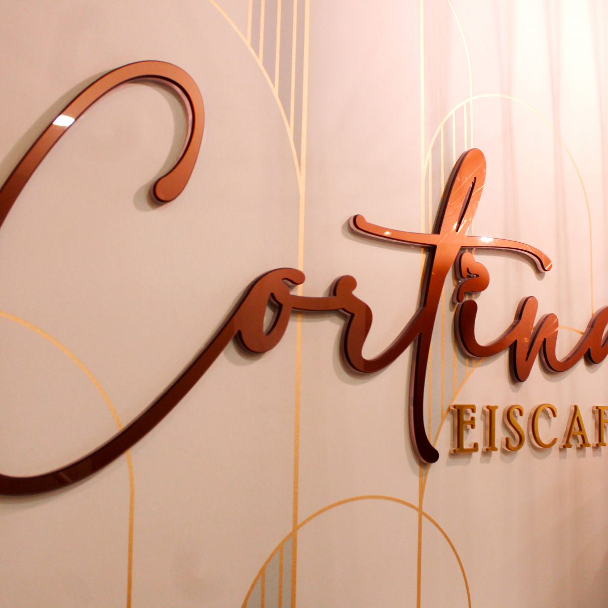 Eiscafè Cortina